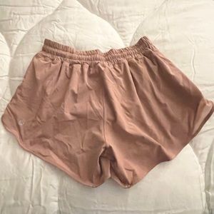 Lululemon Hotty Hot Short II Long 4”